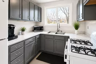 3529 George St, Franklin Park, IL 60131 - Photo 5