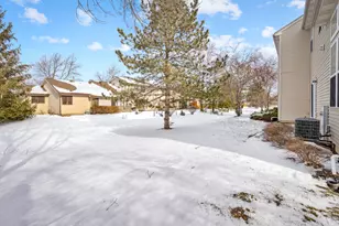840 Amelia Ct, Grayslake, IL 60030 - Photo 31