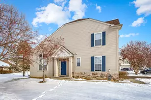 840 Amelia Ct, Grayslake, IL 60030 - Photo 3