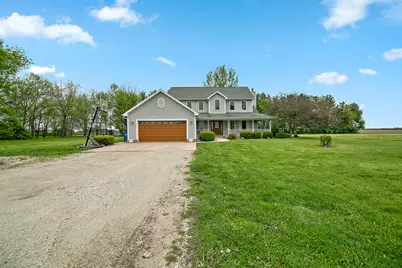 17709 W State Rte 17, Reddick, IL 60961 - Photo 1