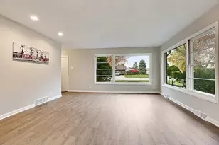 16308 University Ave, South Holland, IL 60473 - Photo 7