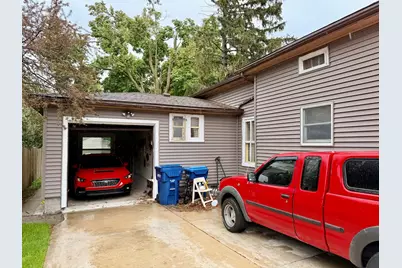 213 N 1st Street, Elburn, IL 60119 - Photo 3