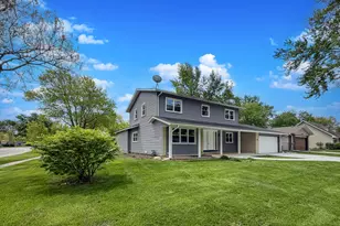 99 Essex Rd, Elk Grove Village, IL 60007 - Photo 39