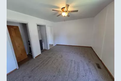 208 Burkett Street, Benton, IL 62812 - Photo 23