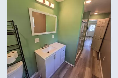 208 Burkett Street, Benton, IL 62812 - Photo 7