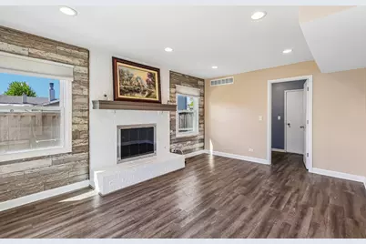 965 S Chippendale Drive, Bartlett, IL 60103 - Photo 5