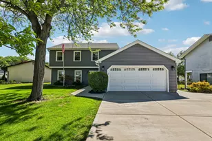 965 S Chippendale Dr, Bartlett, IL 60103 - Photo 1