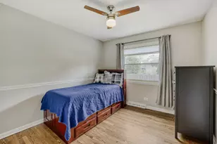 15 N Gibbons Ave, Arlington Heights, IL 60004 - Photo 15