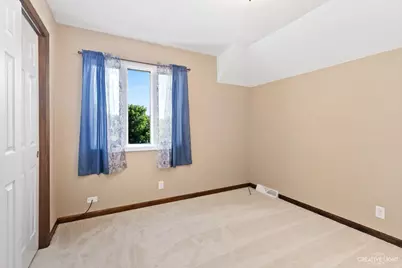 39W089 Adobe Ridge, Elgin, IL 60124 - Photo 19