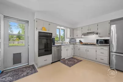 34W246 Giese Road, Batavia, IL 60510 - Photo 15