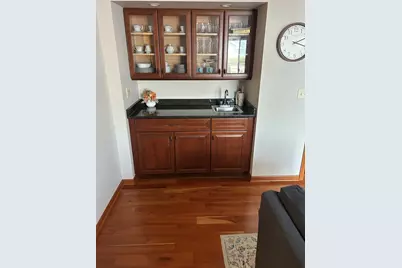 690 Waterford Drive, Des Plaines, IL 60016 - Photo 17