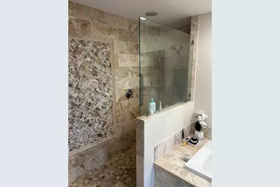 690 Waterford Drive, Des Plaines, IL 60016 - Photo 33