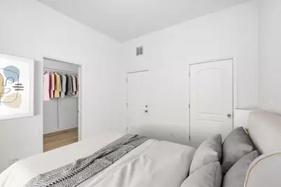 1041 S Oakley Boulevard #1, Chicago, IL 60612 - Photo 7