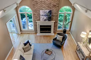 28 Lake Ridge Club Dr, Burr Ridge, IL 60527 - Photo 27