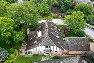 28 Lake Ridge Club Dr, Burr Ridge, IL 60527 - Photo 45