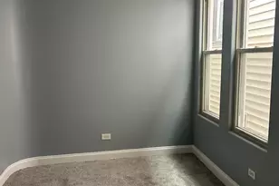 8838 S Marquette Ave, Chicago, IL 60617 - Photo 9