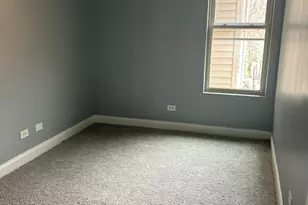 8838 S Marquette Ave, Chicago, IL 60617 - Photo 7