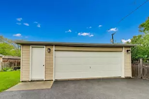 8332 N Oketo Ave, Niles, IL 60714 - Photo 25