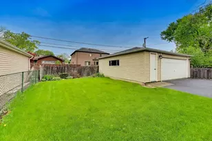 8332 N Oketo Ave, Niles, IL 60714 - Photo 23