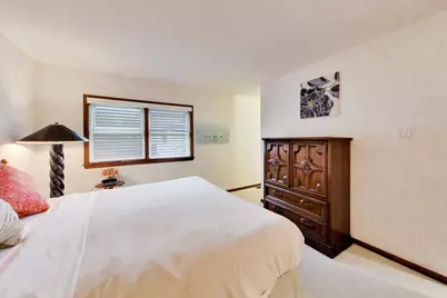 8332 N Oketo Avenue, Niles, IL 60714 - Photo 9