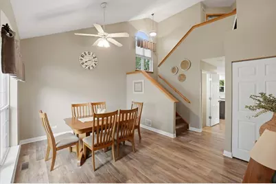 10620 Wing Pointe Drive, Huntley, IL 60142 - Photo 3