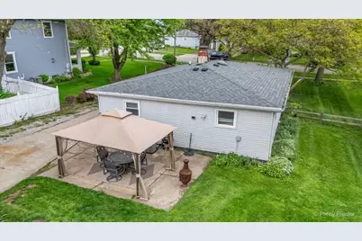 144 Easton Avenue, West Chicago, IL 60185 - Photo 25