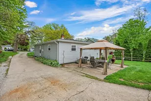 144 Easton Ave, West Chicago, IL 60185 - Photo 19