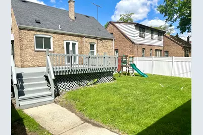 18037 Ridgewood Avenue, Lansing, IL 60438 - Photo 15