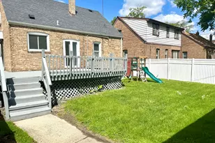 18037 Ridgewood Ave, Lansing, IL 60438 - Photo 15