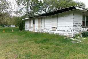 5112 E Boy Scout Rd, Saint Anne, IL 60964 - Photo 3