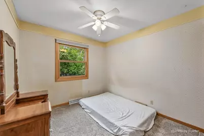 5284 Lawrence Drive, Kirkland, IL 60146 - Photo 15