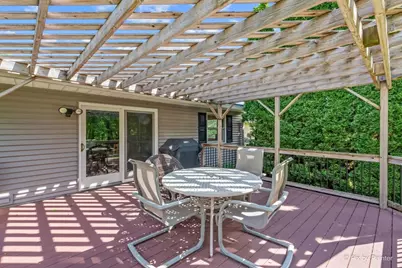 5284 Lawrence Drive, Kirkland, IL 60146 - Photo 29