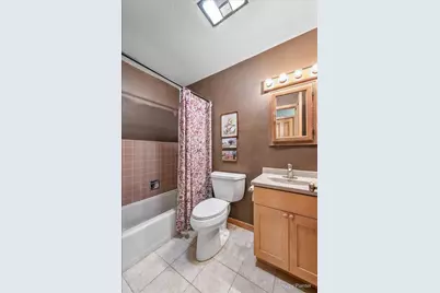 5284 Lawrence Drive, Kirkland, IL 60146 - Photo 17