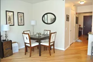 33 W Ontario St, Chicago, IL 60654 - Photo 7
