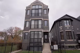 3938 S Wells St, Chicago, IL 60609 - Photo 1
