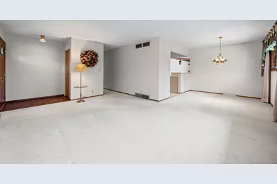 515 Lance Drive, Des Plaines, IL 60016 - Photo 3