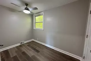 11944 S Calumet Ave, Chicago, IL 60628 - Photo 5