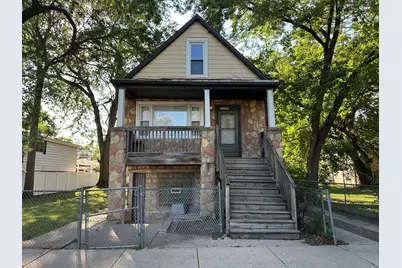 11944 S Calumet Avenue, Chicago, IL 60628 - Photo 1