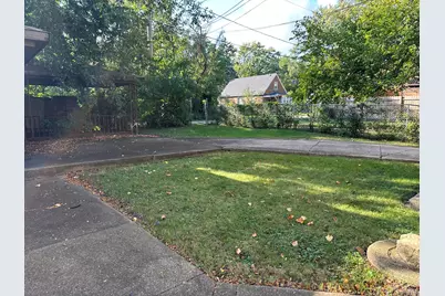 11944 S Calumet Avenue, Chicago, IL 60628 - Photo 13
