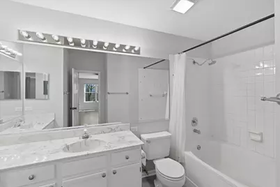 974 Deer Trail, Round Lake Beach, IL 60073 - Photo 3