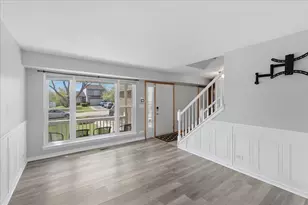974 Deer Trail, Round Lake Beach, IL 60073 - Photo 9