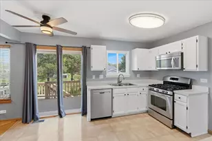 974 Deer Trail, Round Lake Beach, IL 60073 - Photo 15