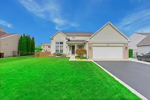 9712 Bennington Dr, Huntley, IL 60142 - Photo 1
