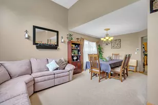 9712 Bennington Dr, Huntley, IL 60142 - Photo 9
