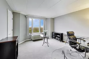 1 Renaissance Pl, Palatine, IL 60067 - Photo 13