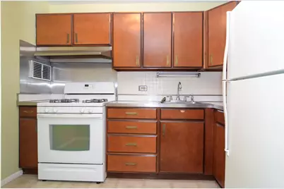 400 E Randolph Street #2022, Chicago, IL 60601 - Photo 5