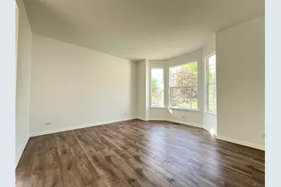337 W Caldwell Drive, Round Lake, IL 60073 - Photo 13