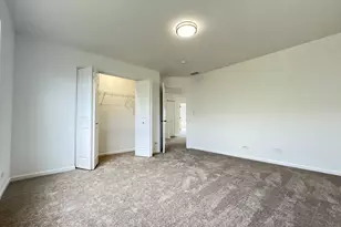 337 W Caldwell Dr, Round Lake, IL 60073 - Photo 31