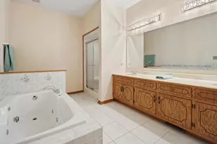 10814 Pamela Ln, Orland Park, IL 60467 - Photo 17