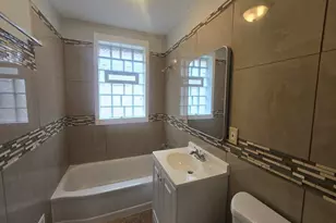 8622 S Jeffery Blvd, Chicago, IL 60617 - Photo 5